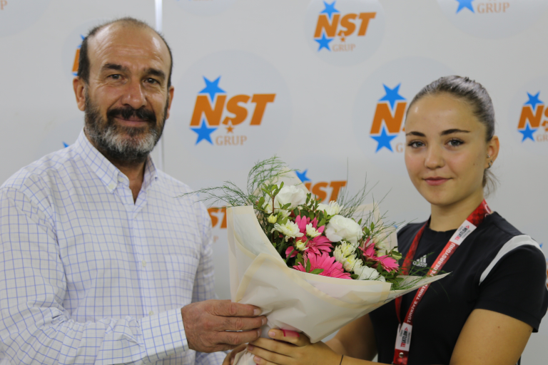 Read more about the article NŞT Grup Olarak Genç Sporcularımızı Desteklemeye Devam Ediyoruz
